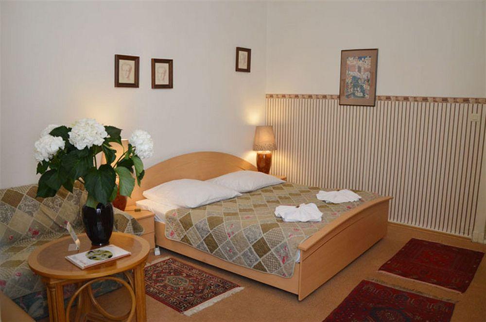 Pension Ingeborg Berlin Ngoại thất bức ảnh
